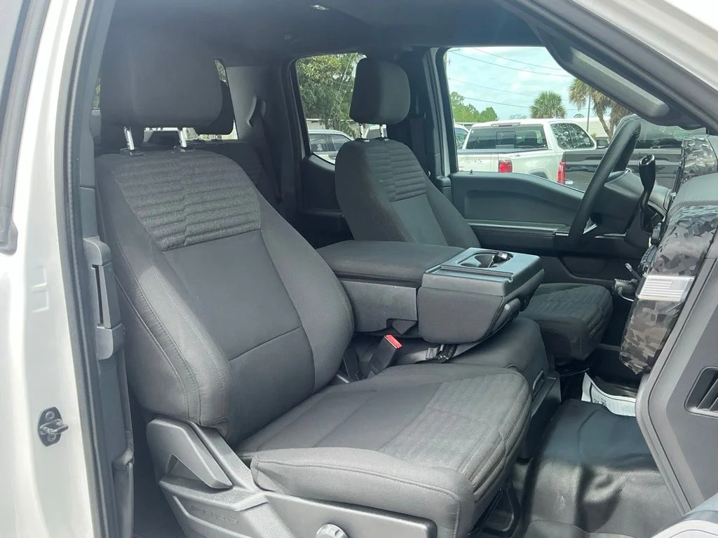 Used 2023 White Ford XL image 26