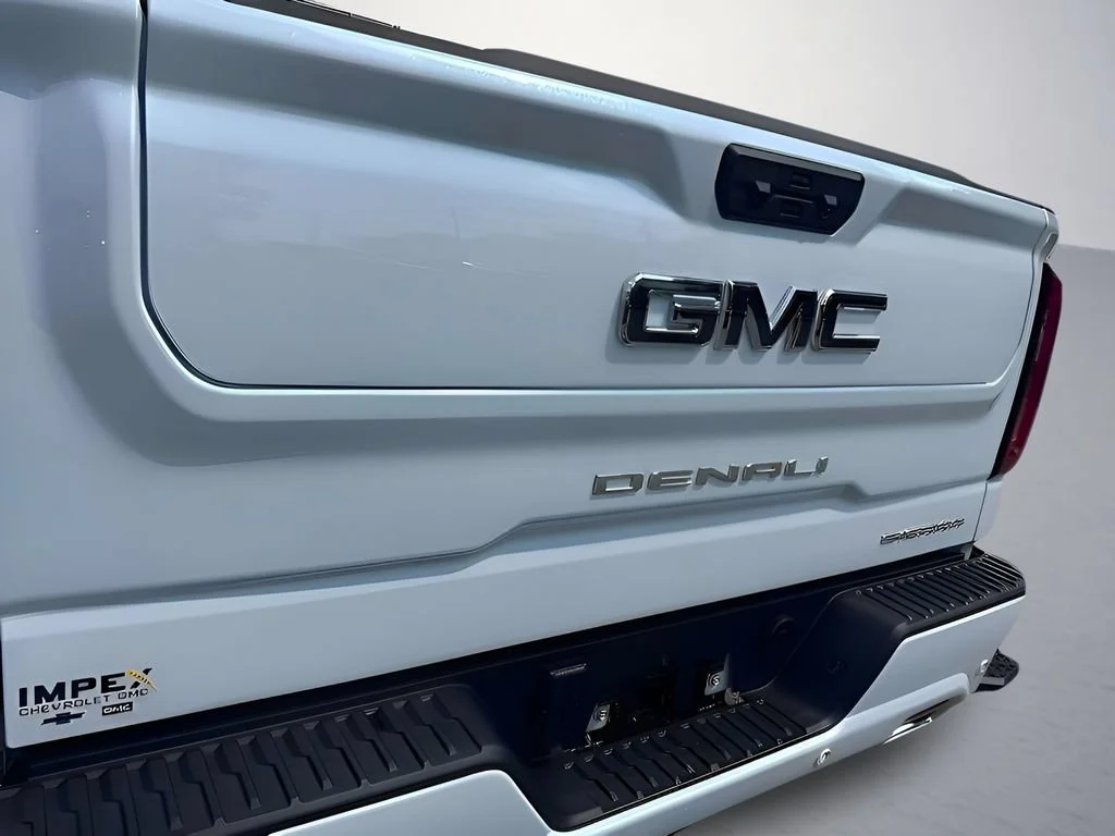 New 2026 Glacier White Tricoat GMC Denali Ultimate image 33