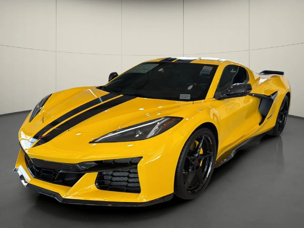 New 2027 Competition Yellow Tintcoat Metallic Chevrolet 3LZ image 8