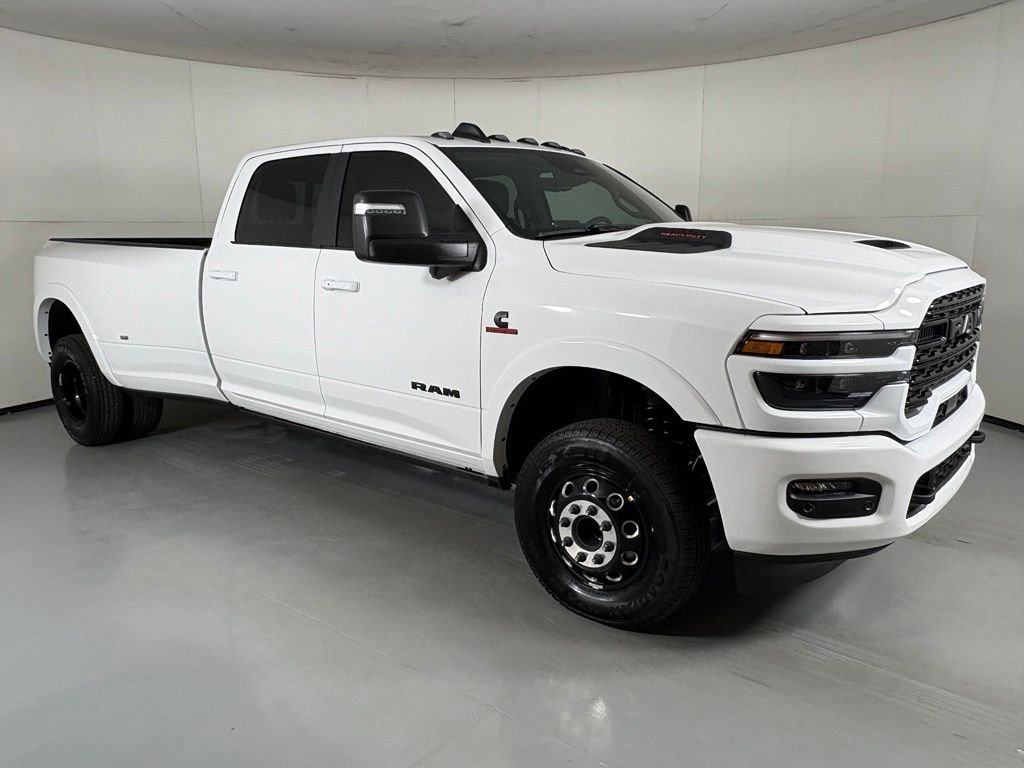 New 2026 Bright White Clearcoat RAM Limited image 9