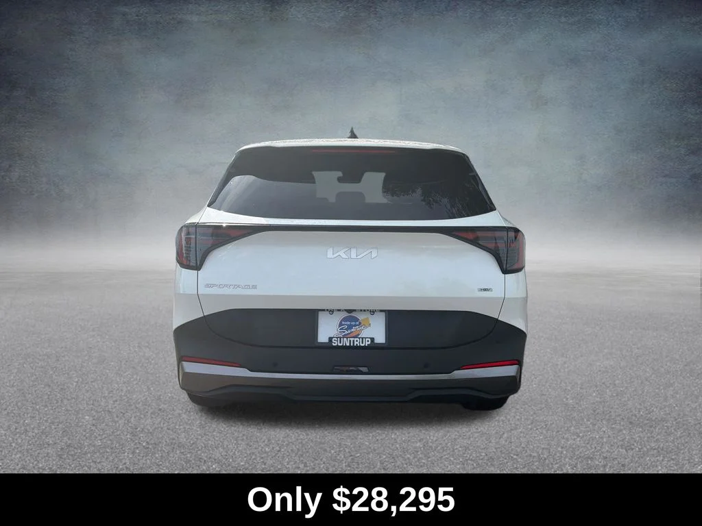 Used 2026 White Kia LX image 4