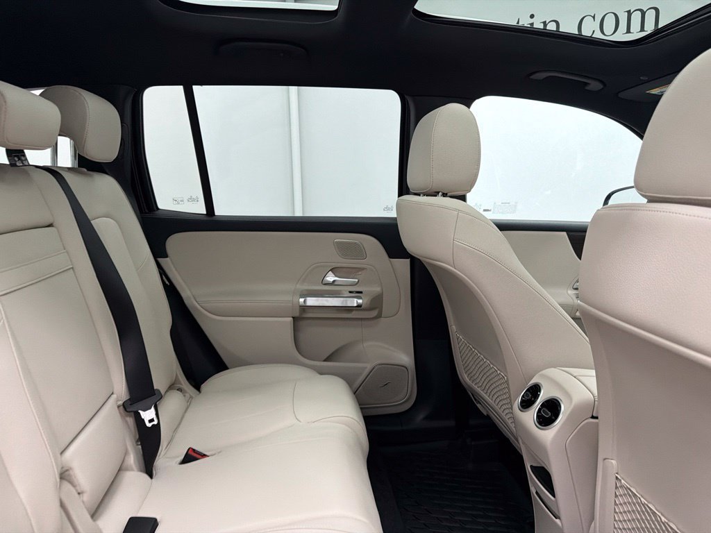 New 2026 Night Black Mercedes-Benz GLB 250 image 58