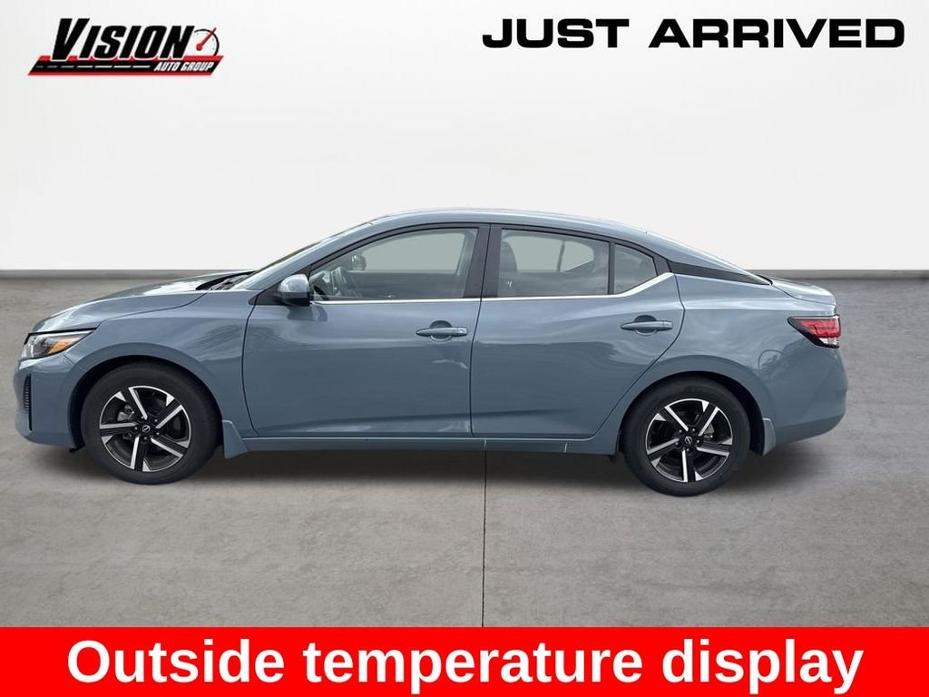 Used 2025 Gray Nissan SV image 9