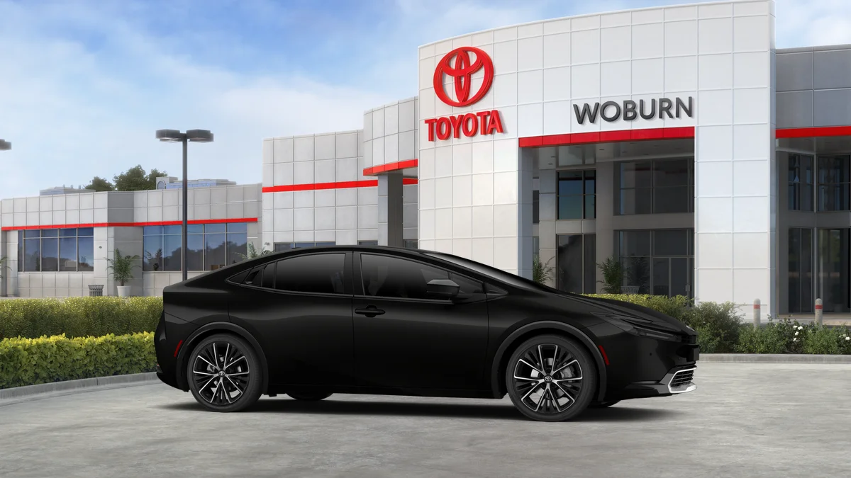 New 2027 Inked Toyota XLE image 13