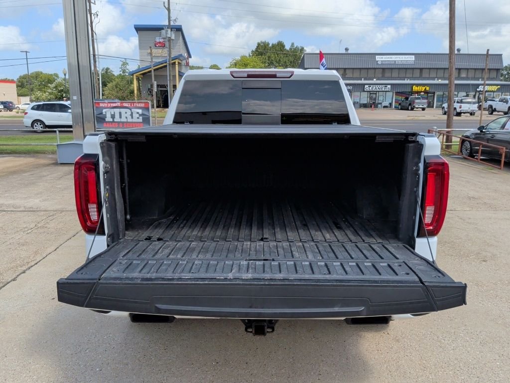 Used 2021 White GMC AT4 image 47