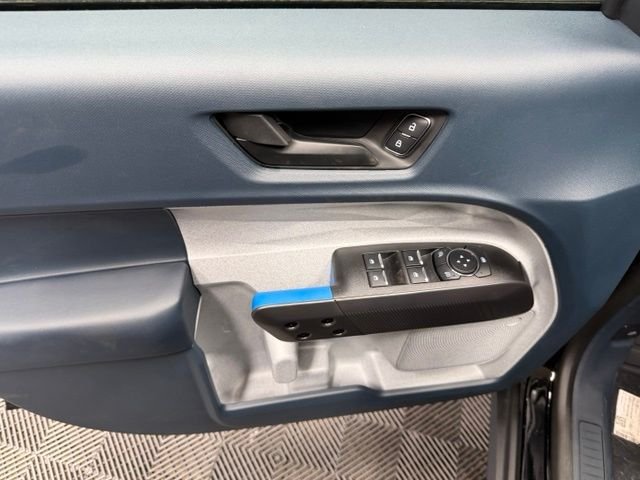 New 2026 Shadow Black Ford XLT image 15
