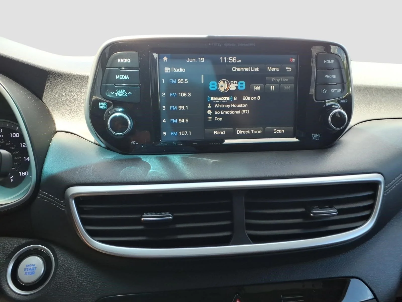 Used 2020 Aqua Blue R2u Hyundai Limited image 21