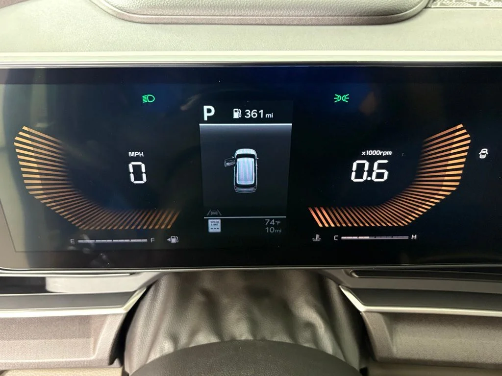New 2026 White Kia EX image 22