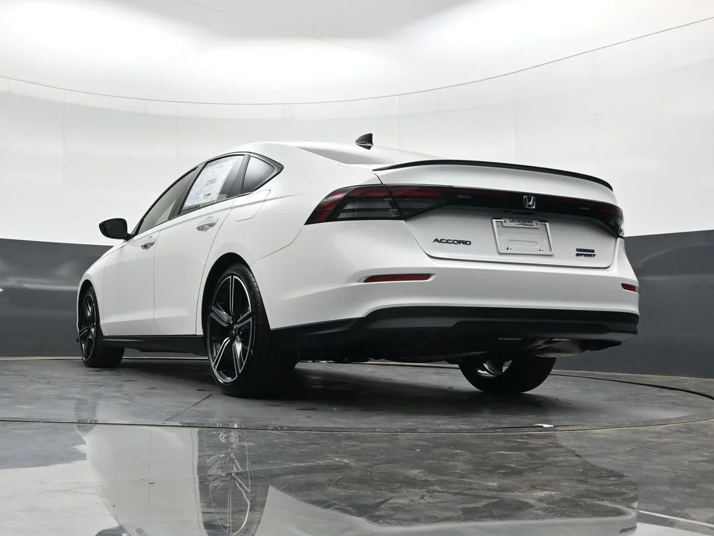 New 2026 Platinum White Pearl Honda Sport image 28