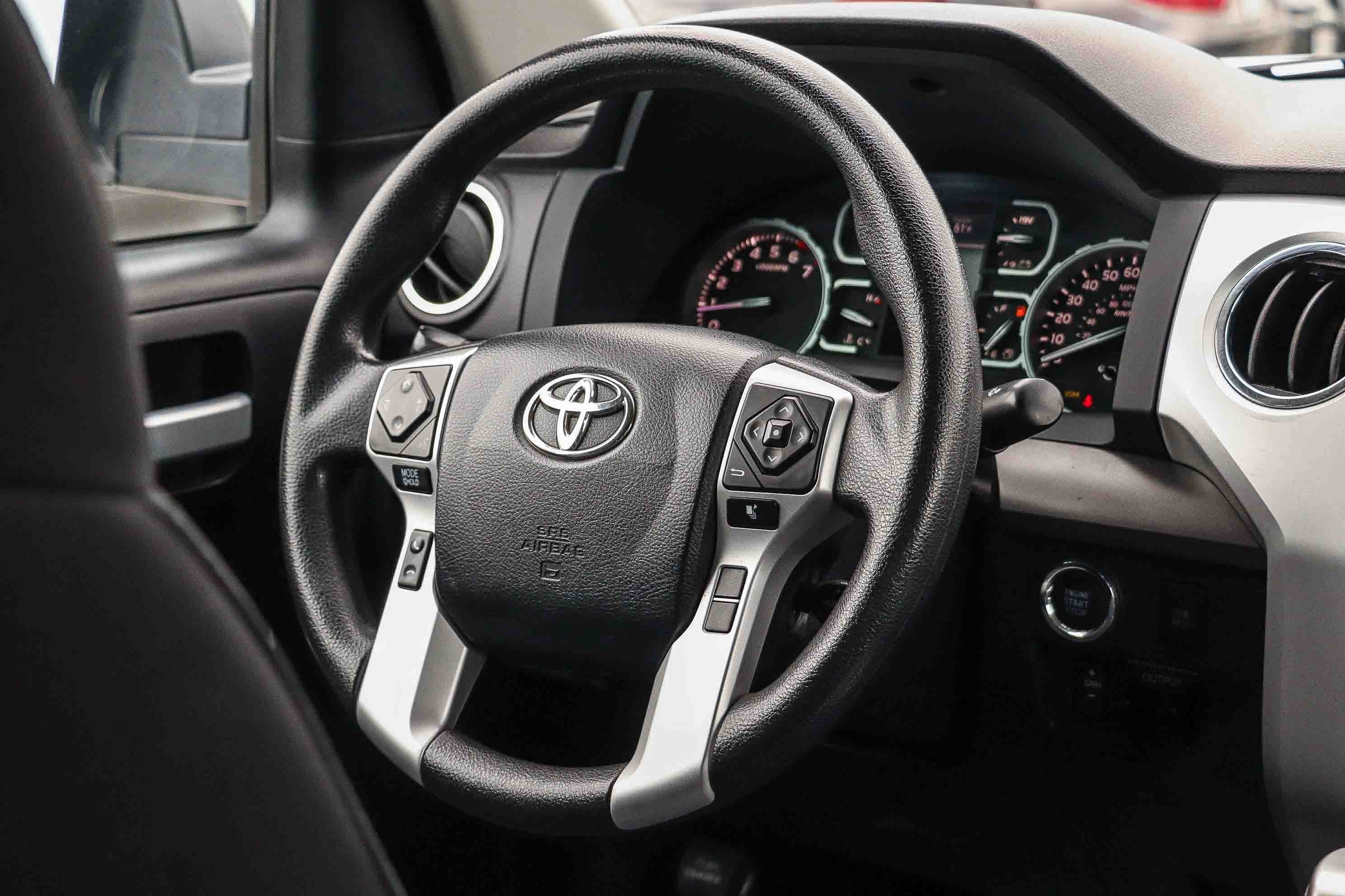Certified Used 2020 Super White Toyota SR5 image 14