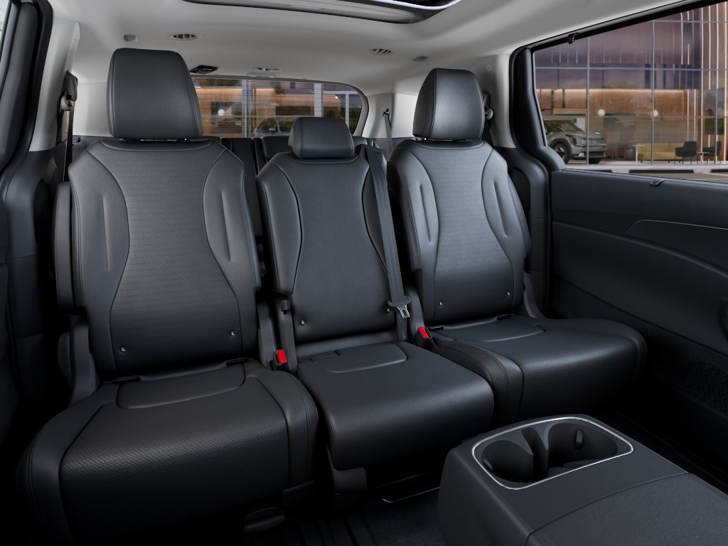New 2026 Snow White Pearl Kia SX Prestige image 16