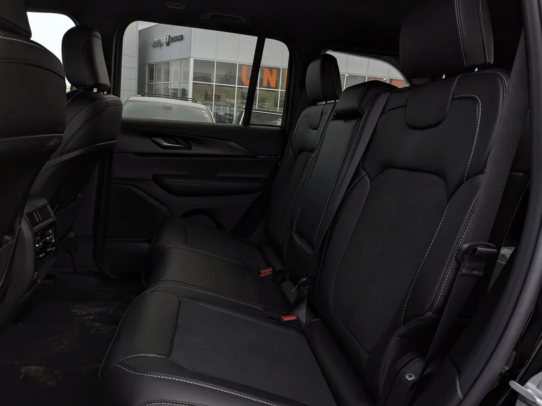 New 2025 Black Jeep Altitude - - 4x4 - Power Sunroof - Power Liftgate - Wireless Charging - 20 Black Wheels & More! image 27