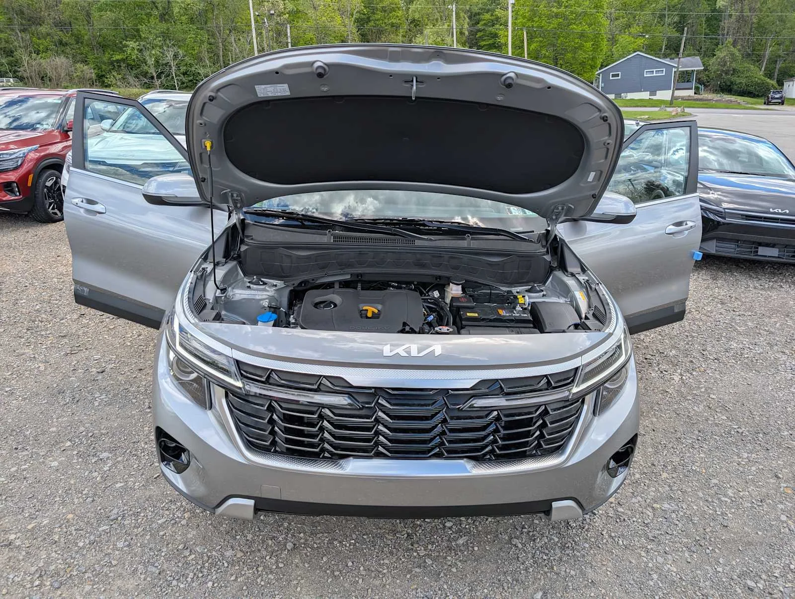 New 2026 Steel Gray Kia EX image 10