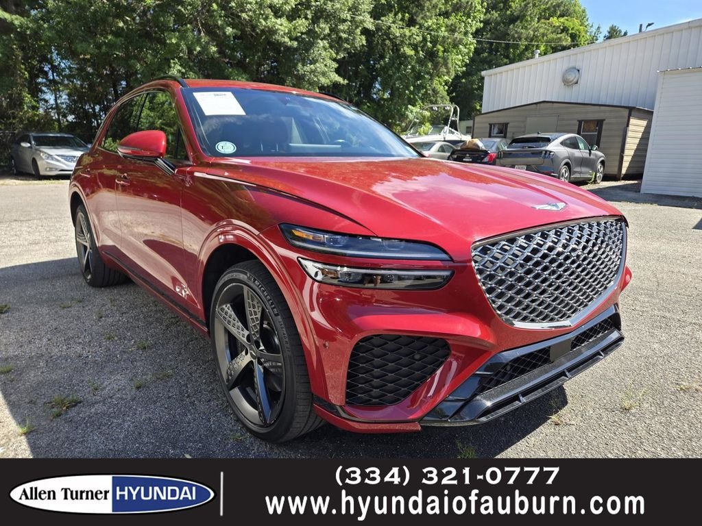 Used 2023 Red Genesis 2.5T image 1