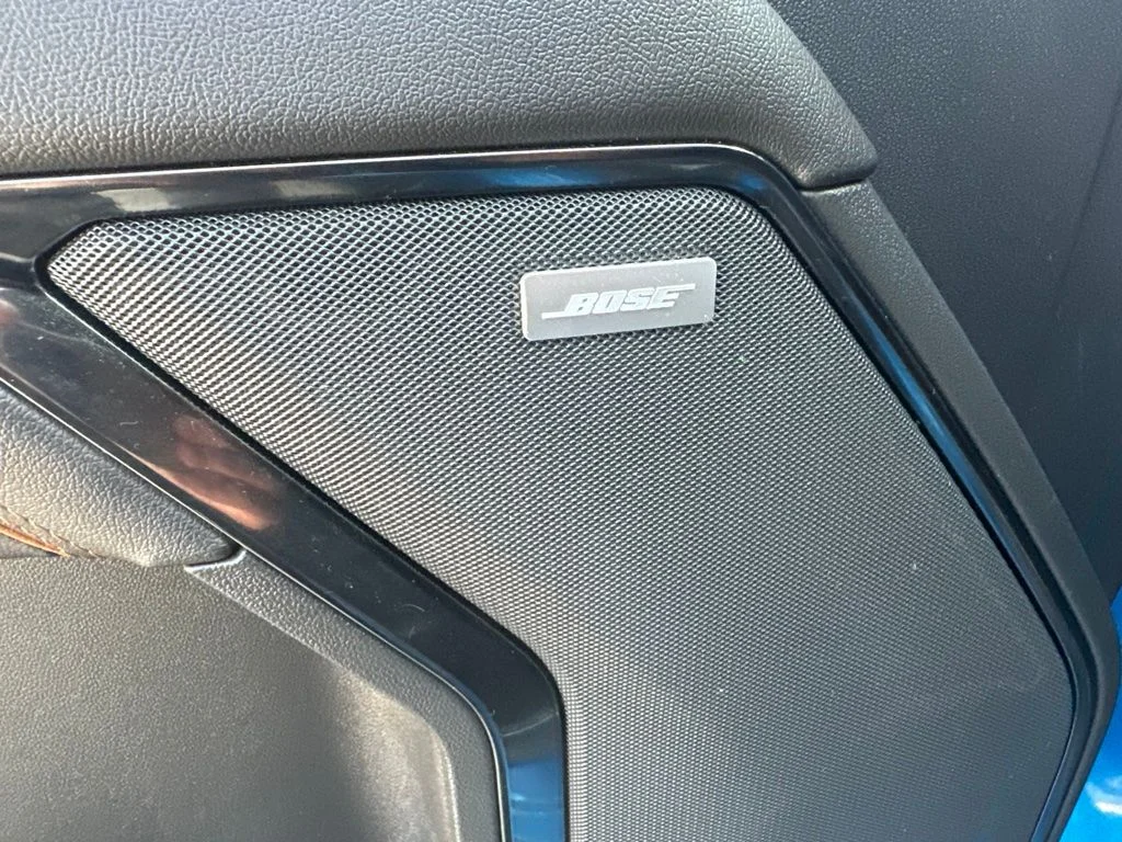 Used 2022 Blue GMC AT4 image 11