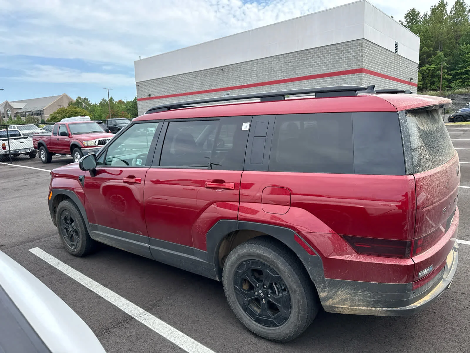 Used 2025 Ultimate Red Hyundai XRT image 3