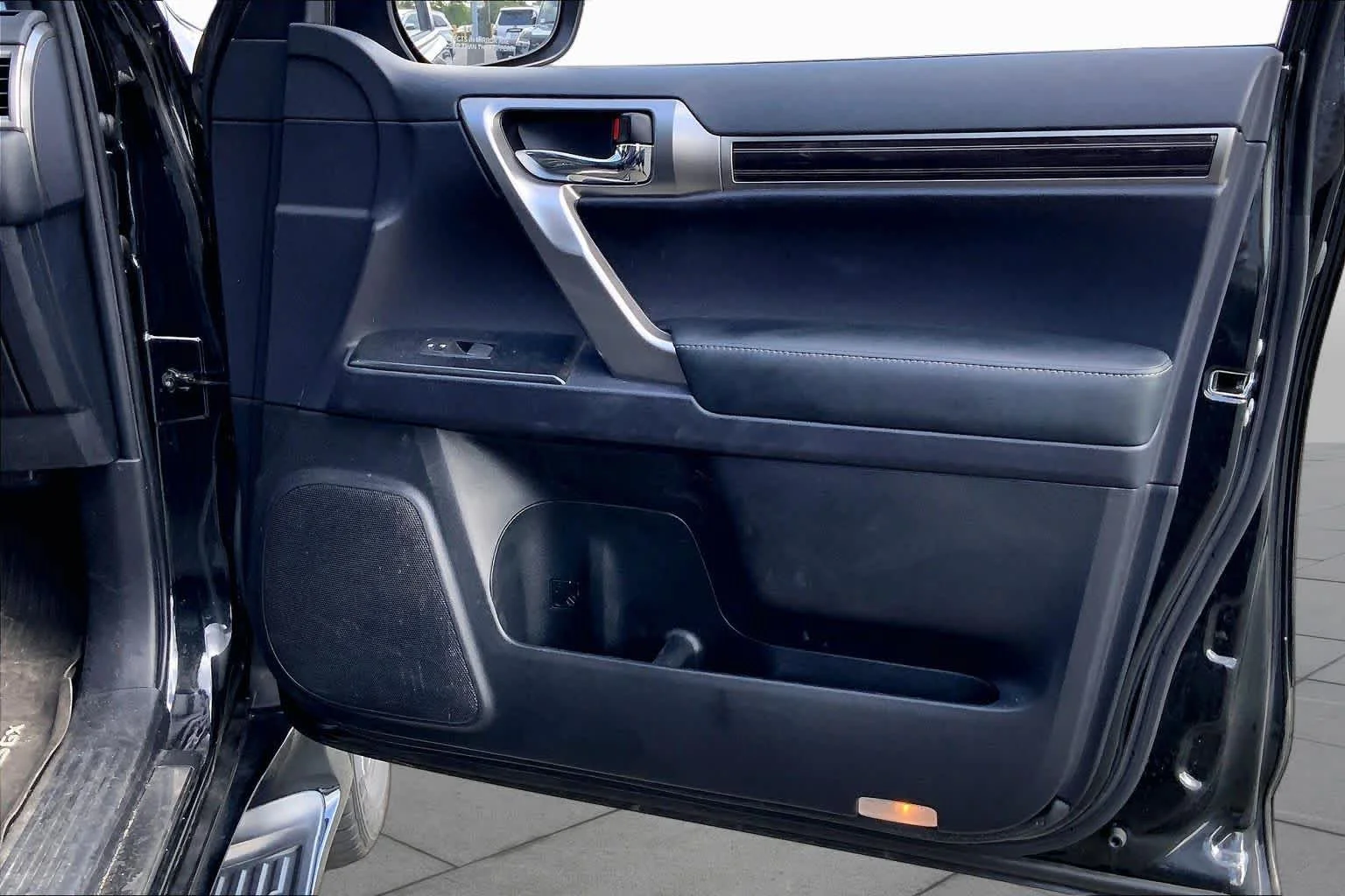 Certified Used 2023 Caviar Lexus Luxury image 22