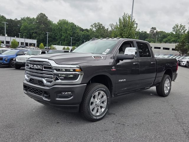 New 2026 Granite Crystal Metallic Clear-Coat Exterior Paint RAM Laramie image 3