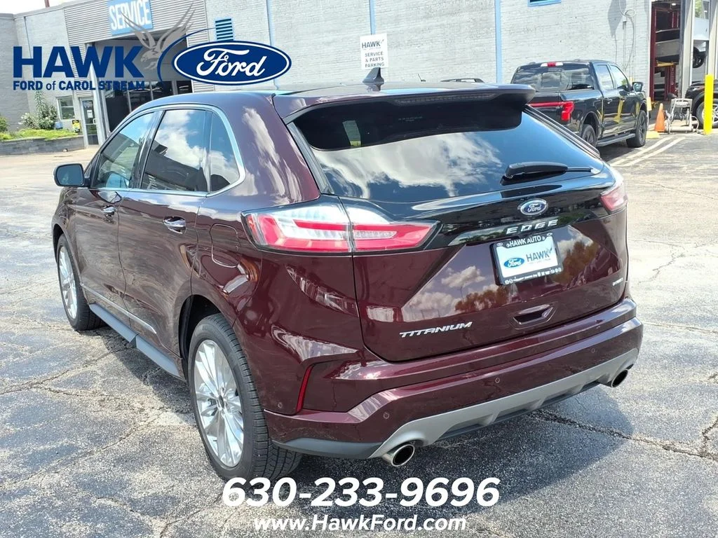 Used 2021 Burgundy Ford Titanium image 5