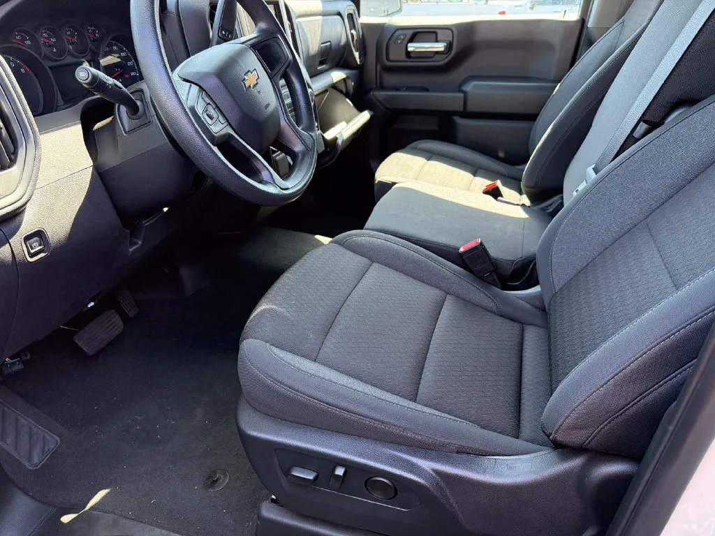 Used 2026 Summit White Chevrolet Custom image 26