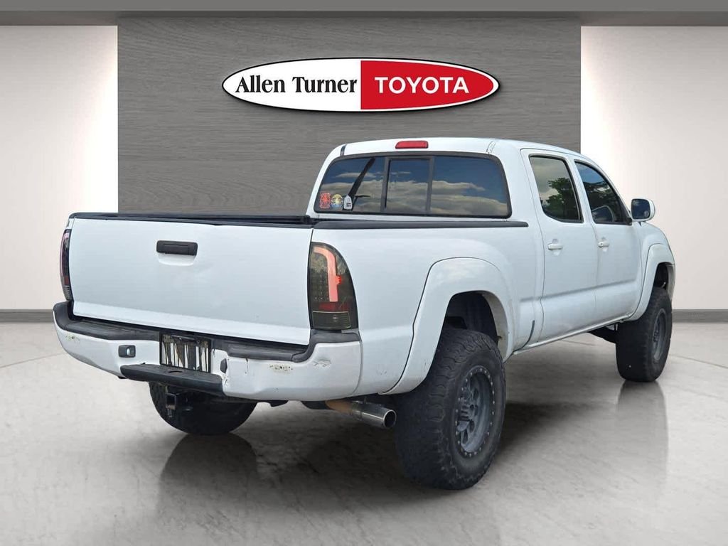Used 2007 White Toyota PreRunner image 10