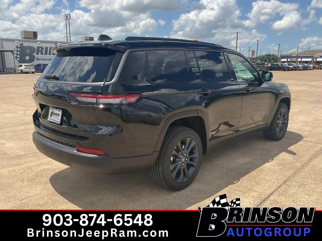 New 2026 Diamond Black Crystal Pearl-Coat Exterior Paint Jeep 85th Anniversary Edition image 5