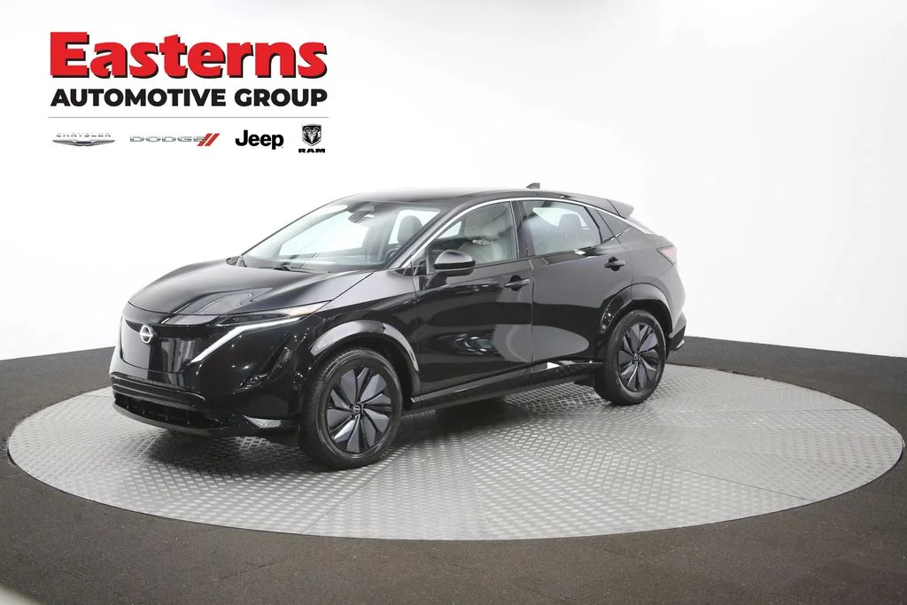 Used 2023 Black Nissan ENGAGE image 57