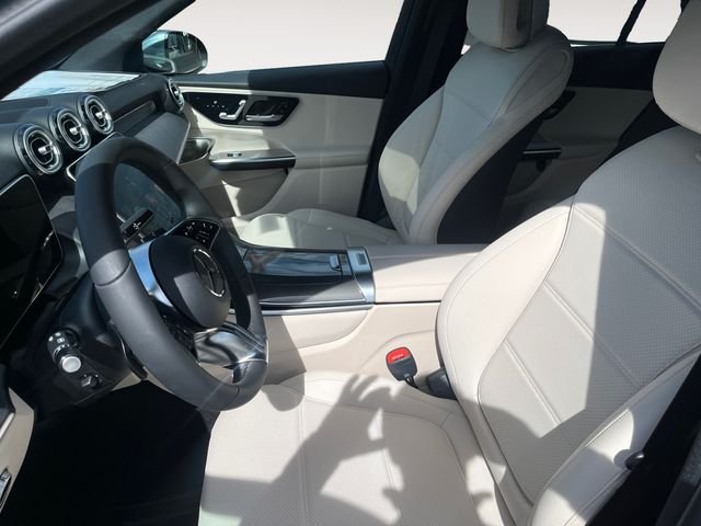 New 2026 Verde Silver Metallic Mercedes-Benz GLC 300 image 9