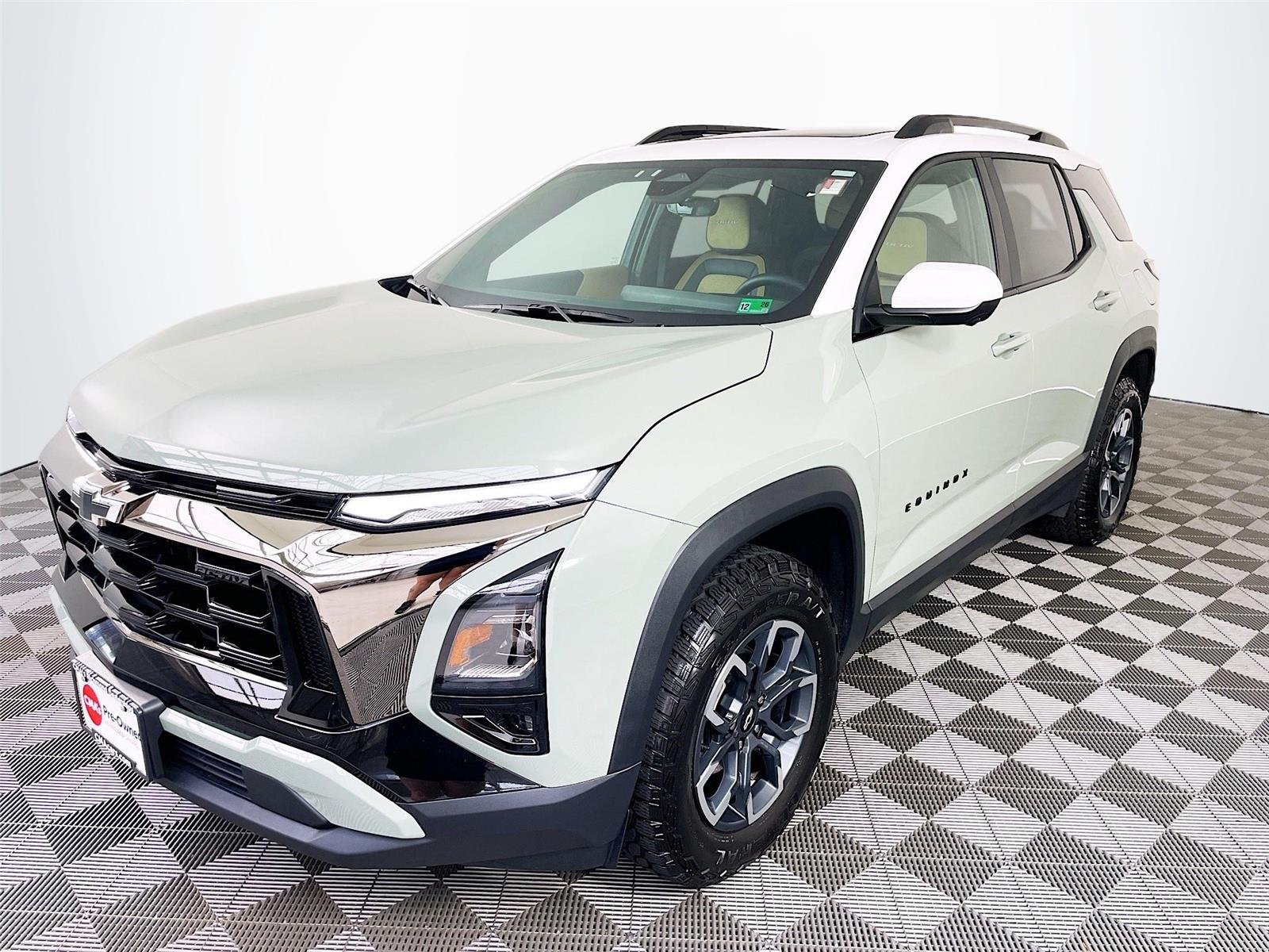 Used 2026 GREEN CHEVROLET ACTIVE image 3