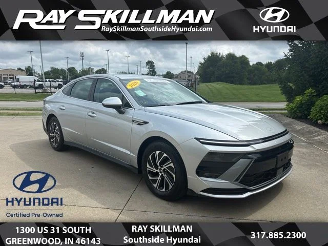 Used 2026 Silver Hyundai Blue image 1