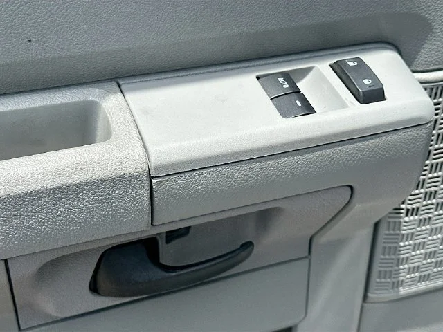 New 2025 Oxford White Ford KNAPHEIDE KUV129D20L image 12