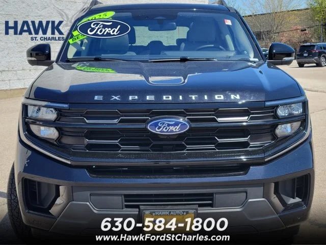 Certified Used 2025 Agate Black Metallic Ford Active image 35