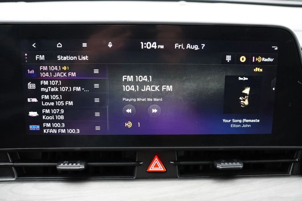 Used 2024 Gravity Gray Kia X-Line image 25