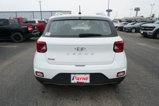 Used 2025 WHITE Hyundai SEL image 6