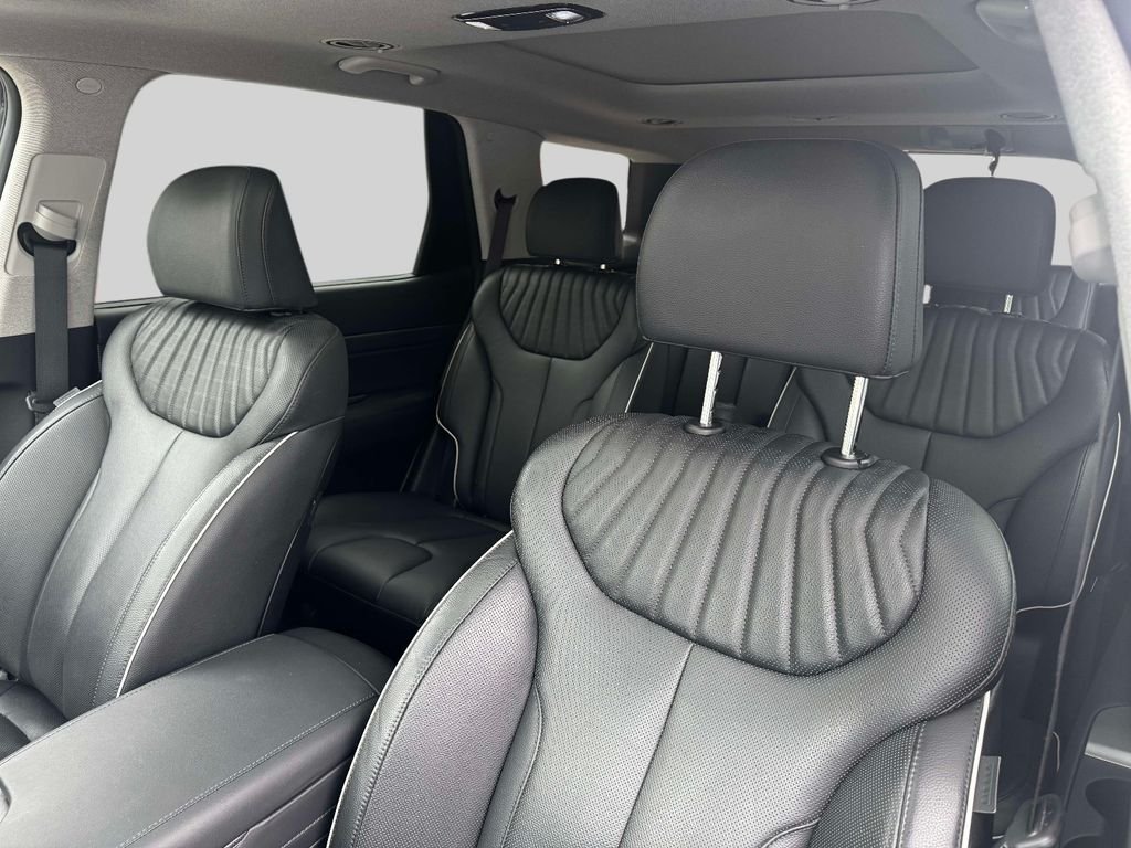 2024 Hyundai Palisade Limited - Photo 21