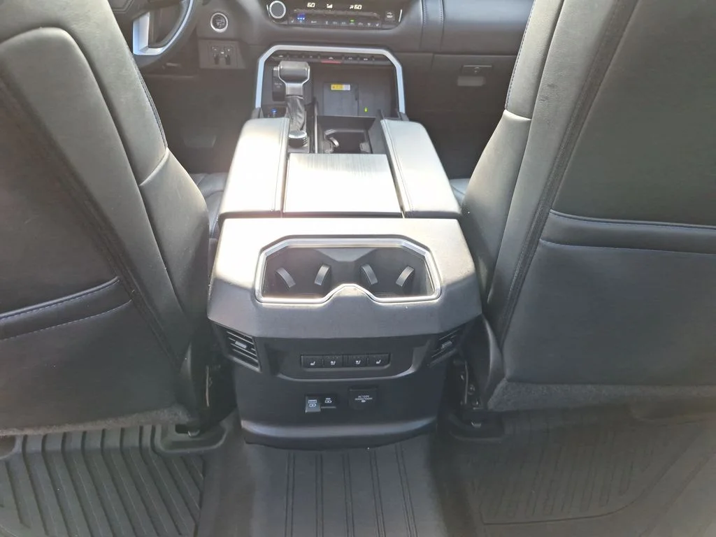 Used 2022 Silver Toyota Platinum image 34