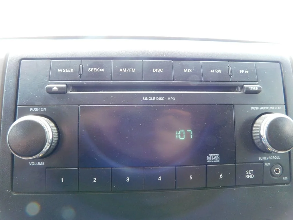 Used 2011 Brilliant Black Crystal Pearlcoat Ram ST image 19