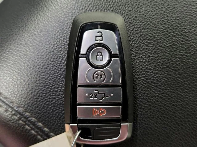 Used 2024 Black Ford XLT image 31