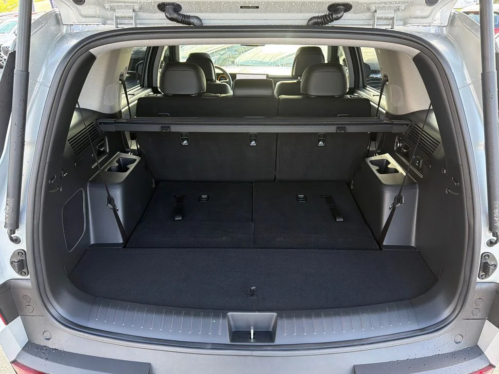Used 2024 Silver Hyundai Limited image 18