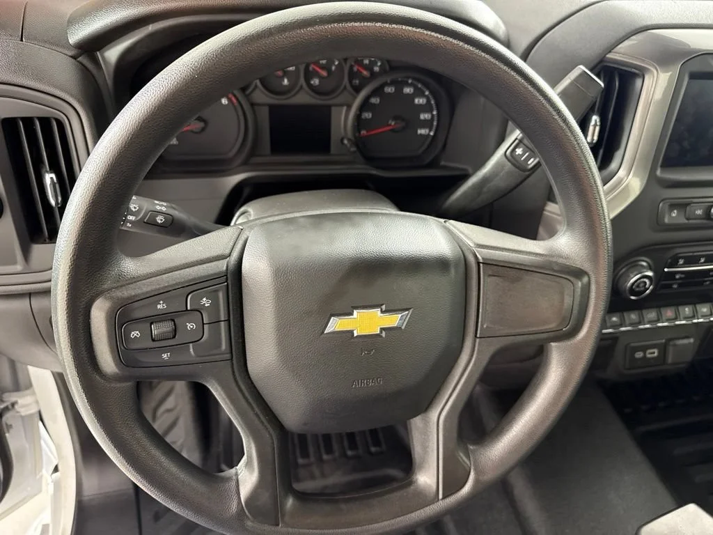 Certified Used 2025 Summit White Chevrolet WT image 27
