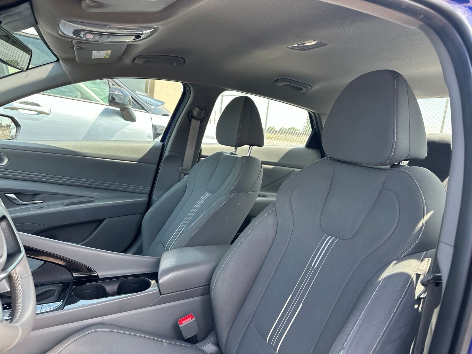 Used 2023 Blue Hyundai SEL image 8