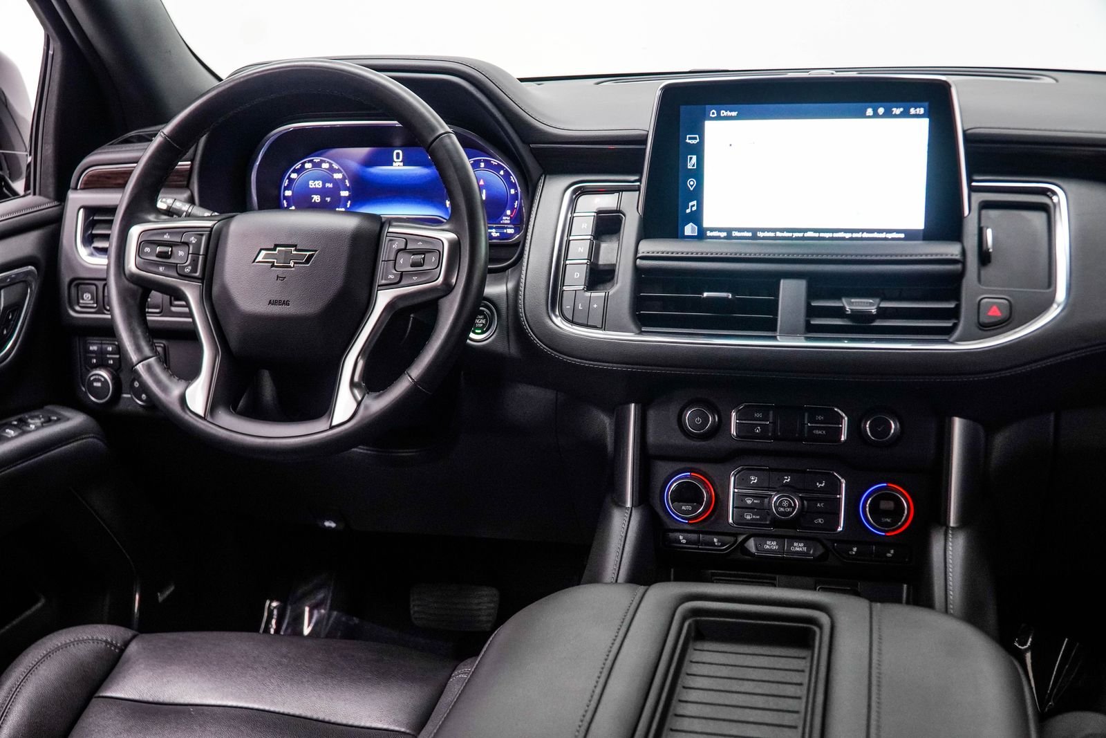 Used 2023 Black Chevrolet Z71 image 19