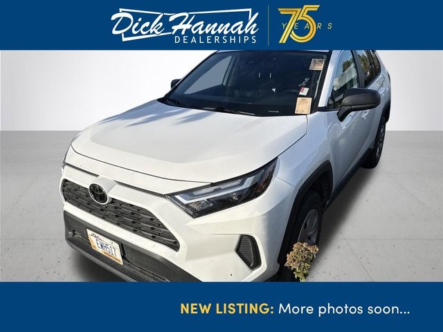 2025 Toyota RAV4 LE