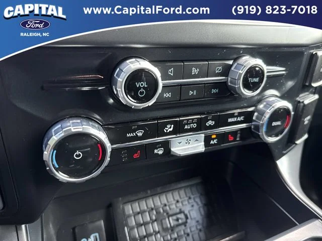 Used 2024 Gray Ford XLT image 30