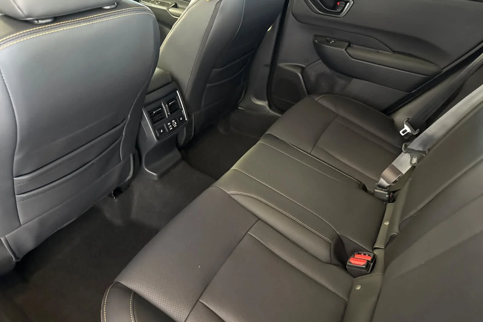 2026 Subaru Outback Wilderness - Photo 11
