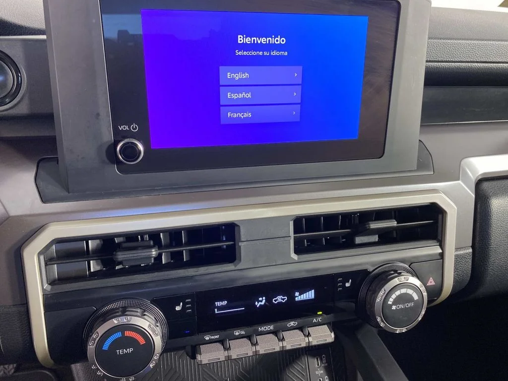 Used 2025 White Toyota SR5 image 20