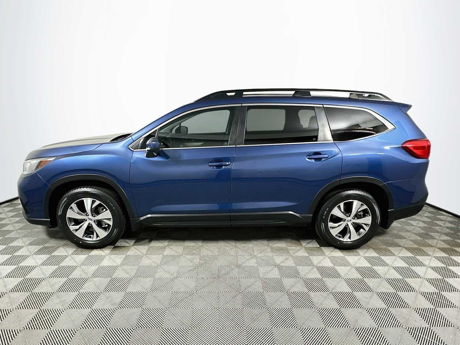 Certified Used 2021 Abyss Blue Pearl Subaru Premium image 4