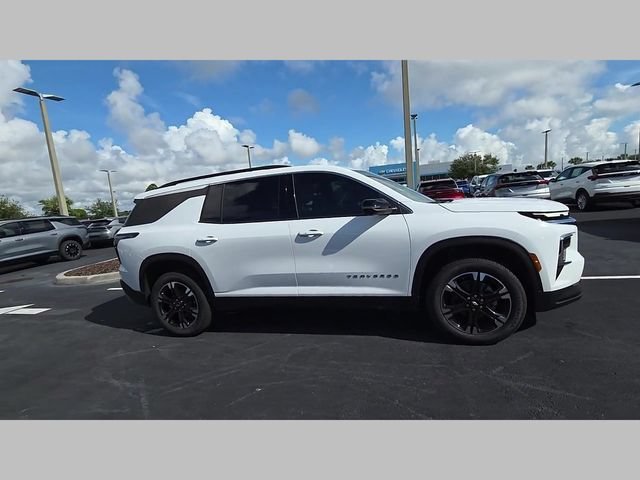 2027 Chevrolet Traverse LT - Photo 18