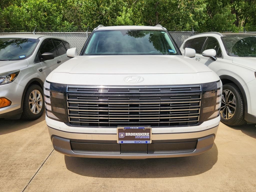 Used 2026 Creamy White Pearl Hyundai SEL 7P image 2
