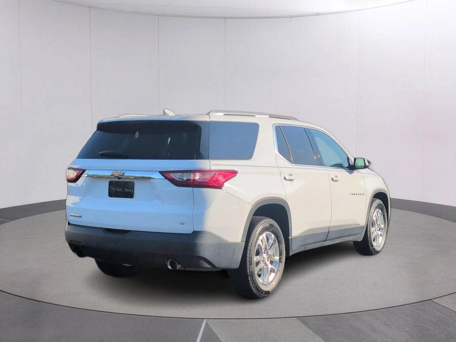 Used 2018 SUMMIT WHITE Chevrolet LT Cloth image 7